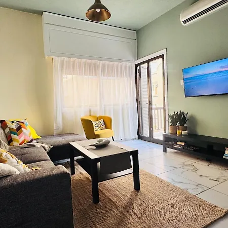 Lighthouse - Mackenzie Lägenhet Larnaca