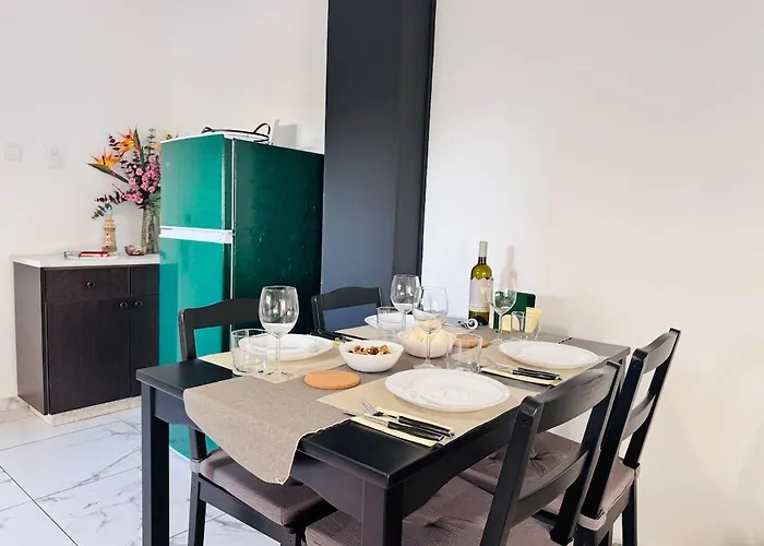 Lighthouse - Mackenzie *