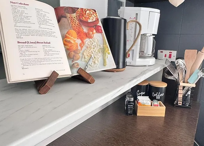 Lighthouse - Mackenzie Lägenhet Larnaca