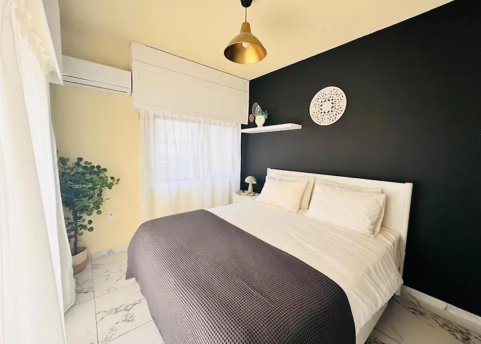 Lighthouse - Mackenzie *